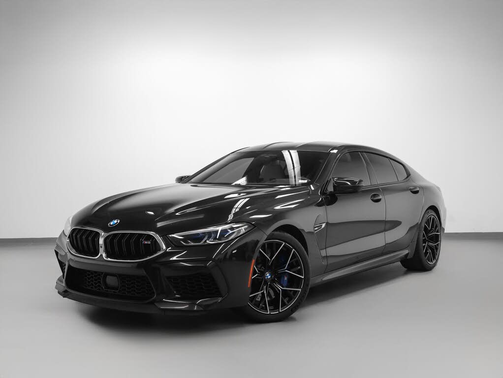 2021 BMW M8