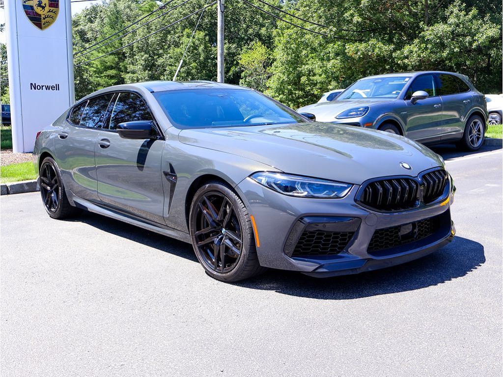 2025 BMW M8 Competition