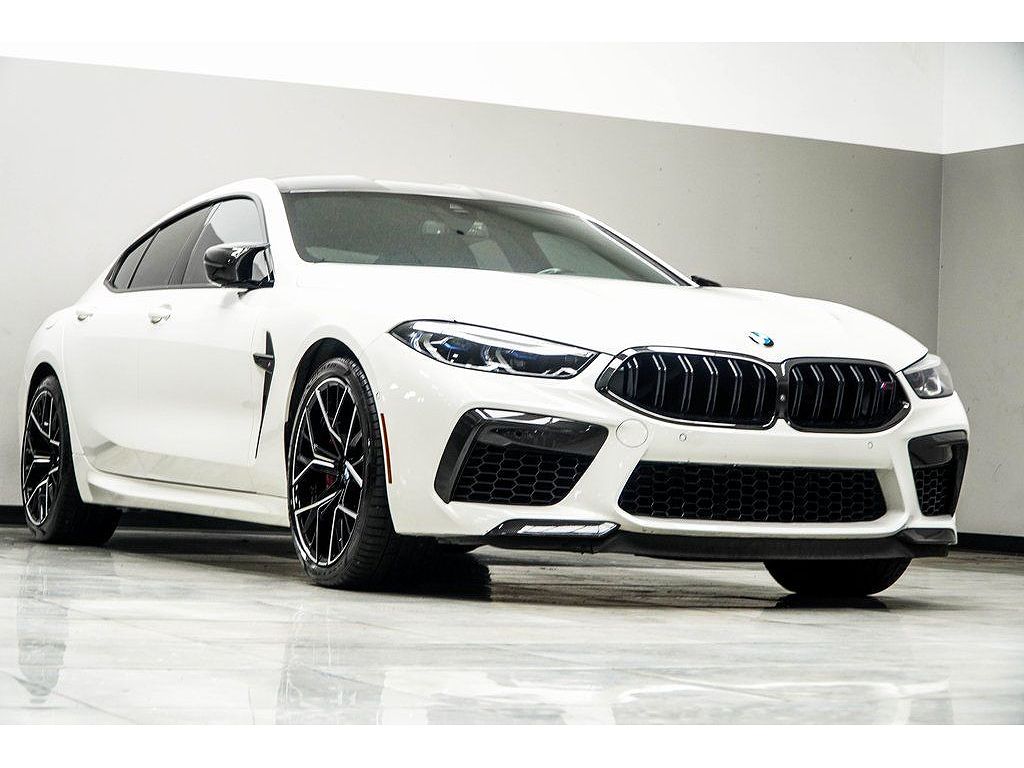 2022 BMW M8 Competition