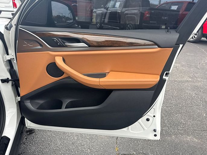 BMW X3 xDrive30i 2022 — миниатюра 15