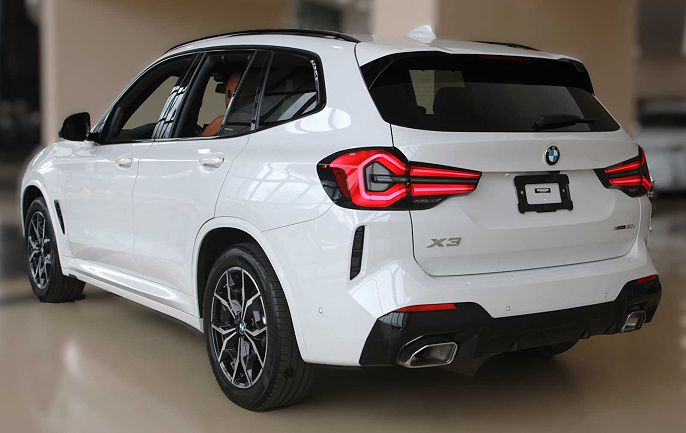 BMW X3 xDrive30i 2023 — миниатюра 3
