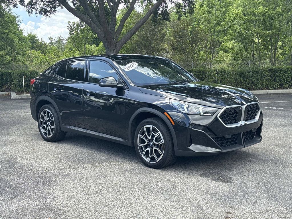 2025 BMW X2 xDrive28i