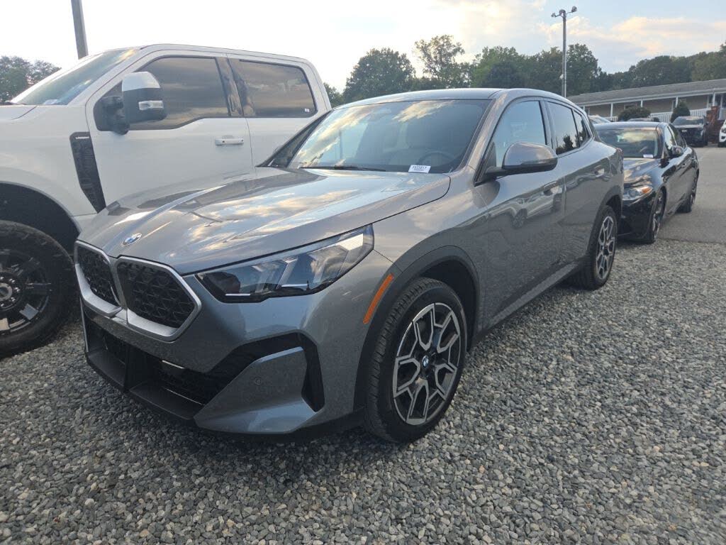 2025 BMW X2 xDrive28i