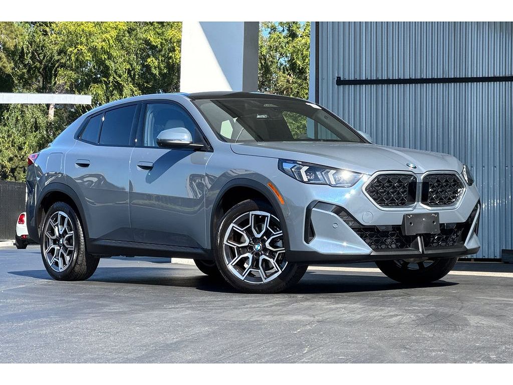 2025 BMW X2 xDrive28i