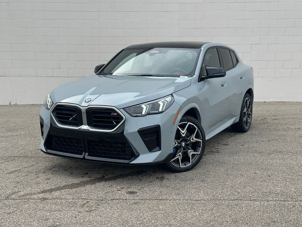 2025 BMW X2 M35i