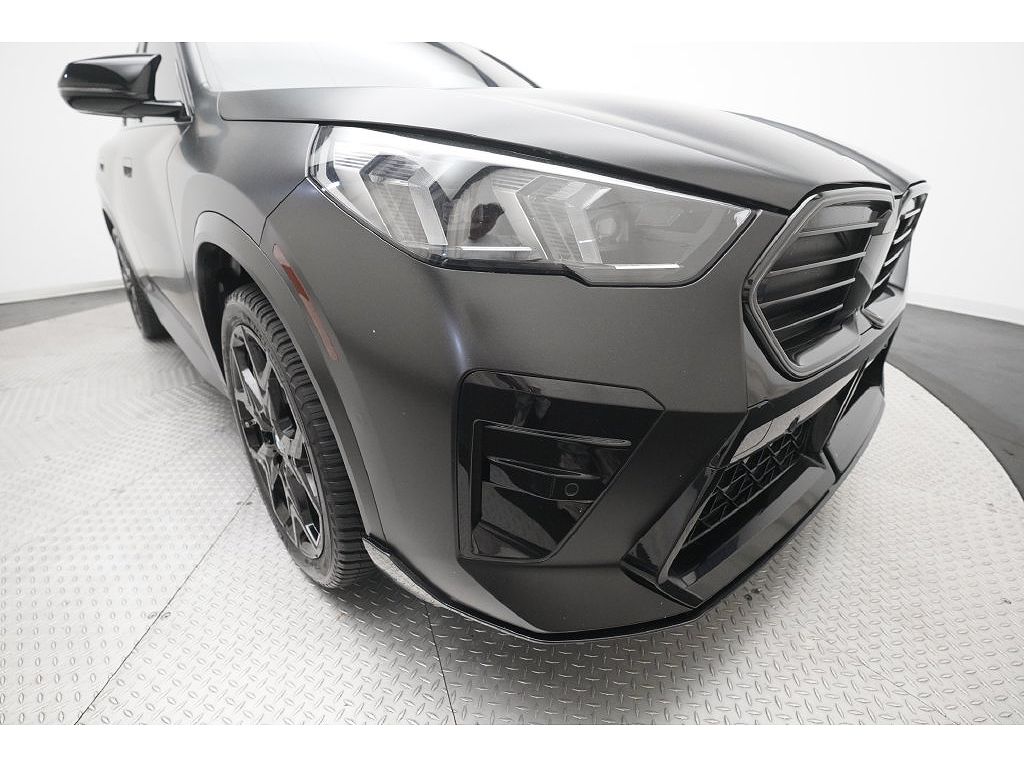2024 BMW X2 M35i