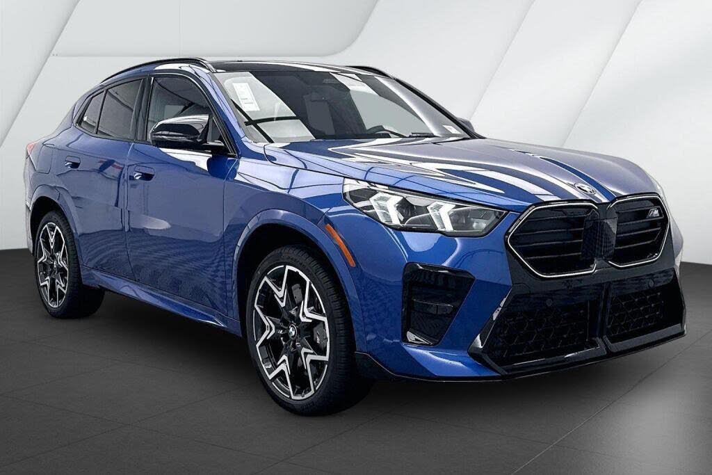 2027 BMW X2 M35i
