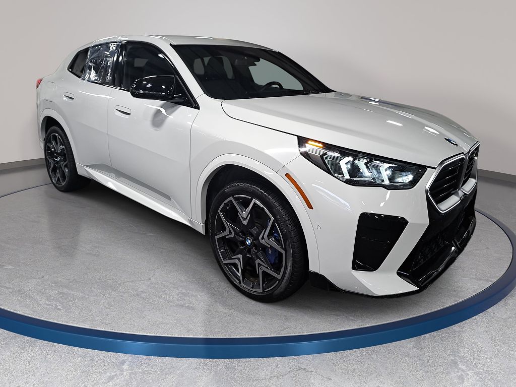 2025 BMW X2 M35i
