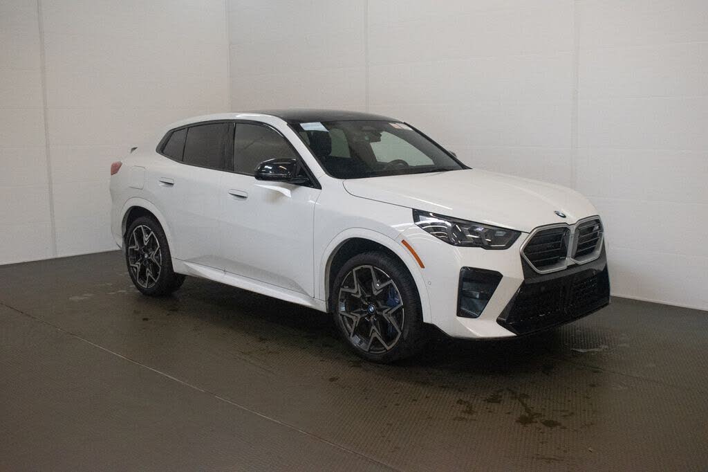 2025 BMW X2 M35i
