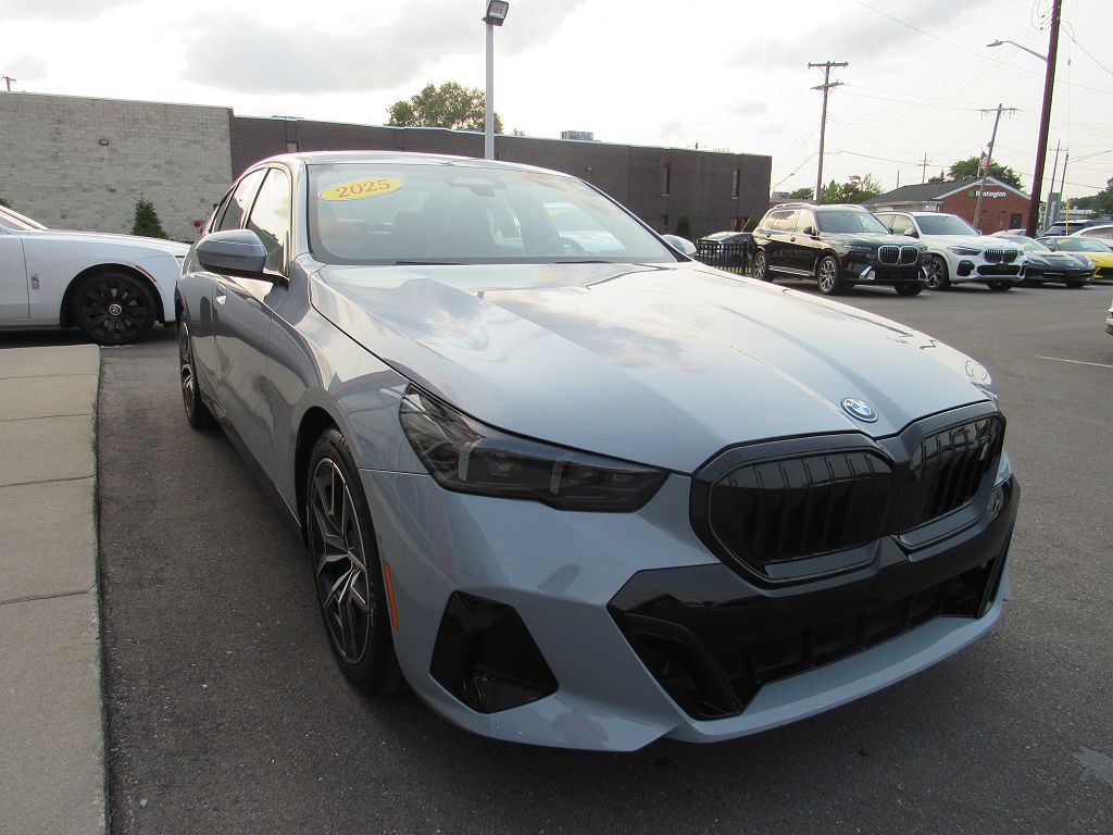 2025 BMW i5 xDrive40