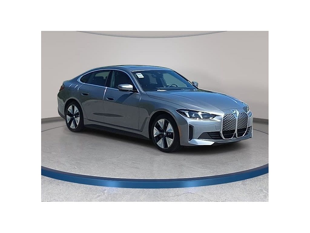 2025 BMW i4 eDrive40