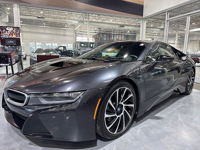2014 BMW i8