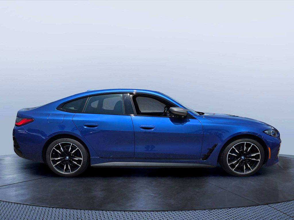 2023 BMW i4 M50