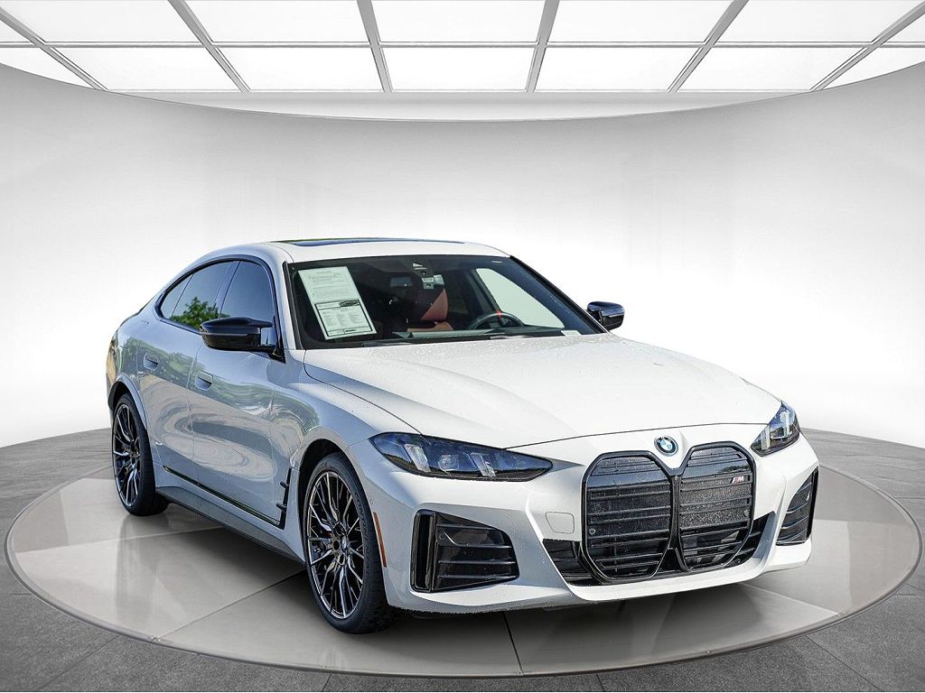 2025 BMW i4 M50