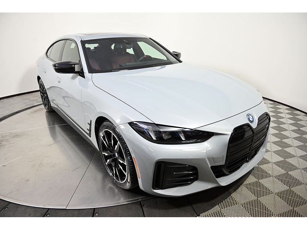 2025 BMW i4 M50