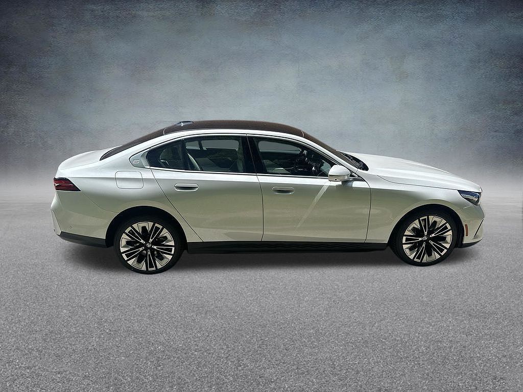 2026 BMW i5 xDrive40