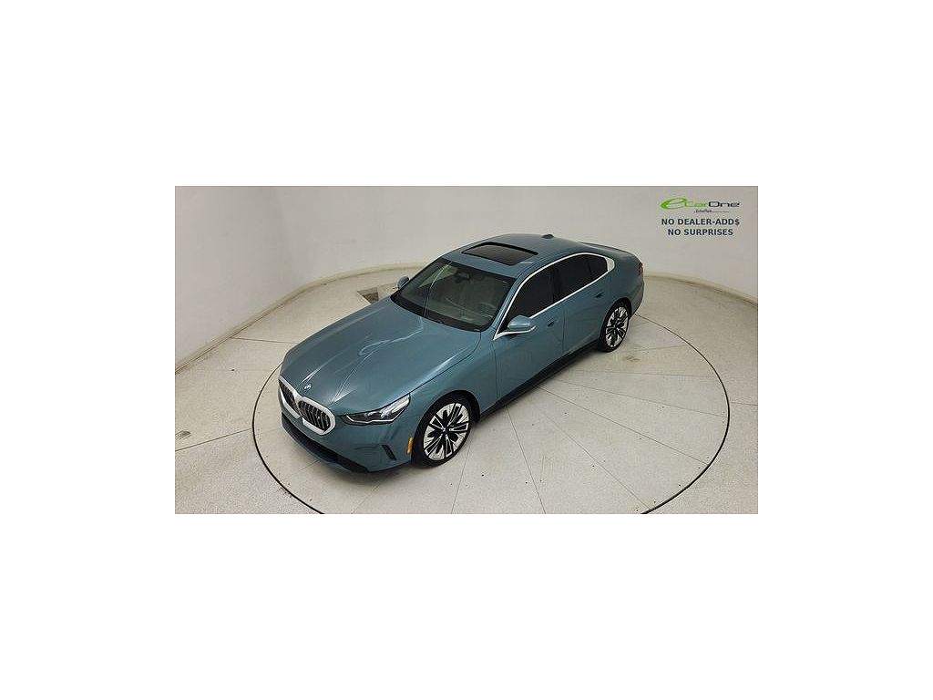 2026 BMW i5 xDrive40 | DRIVING ASST PROF | PREM | 4-ZONE CLMT CNTRL | $7K OPTS