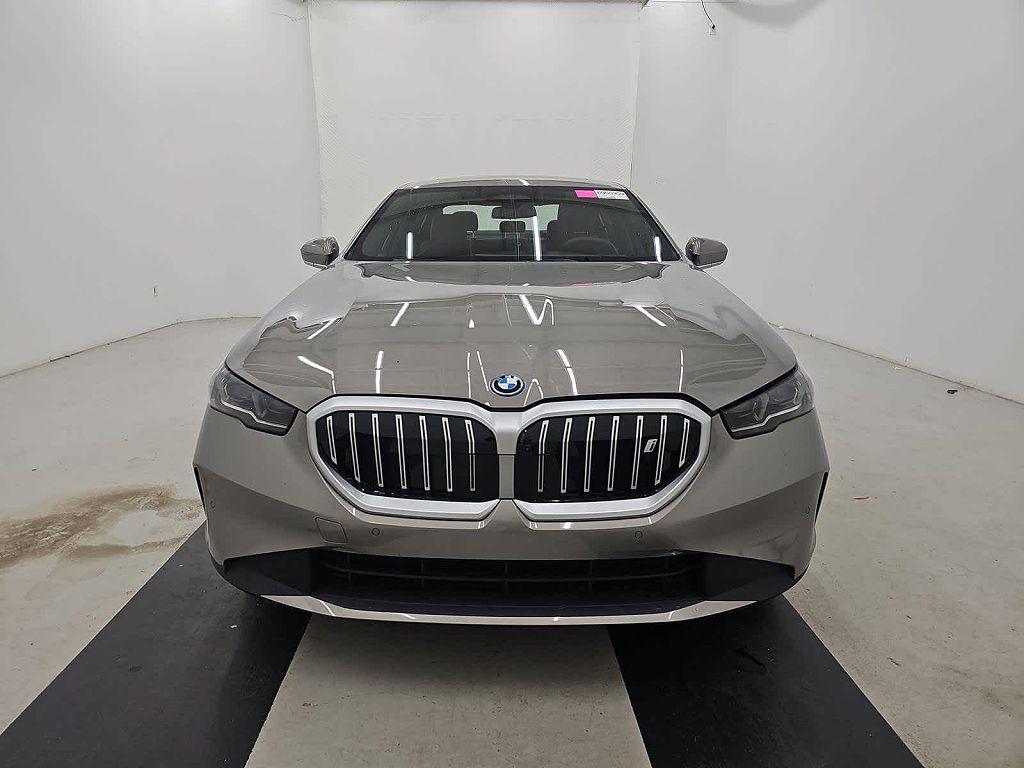 2026 BMW i5 xDrive40