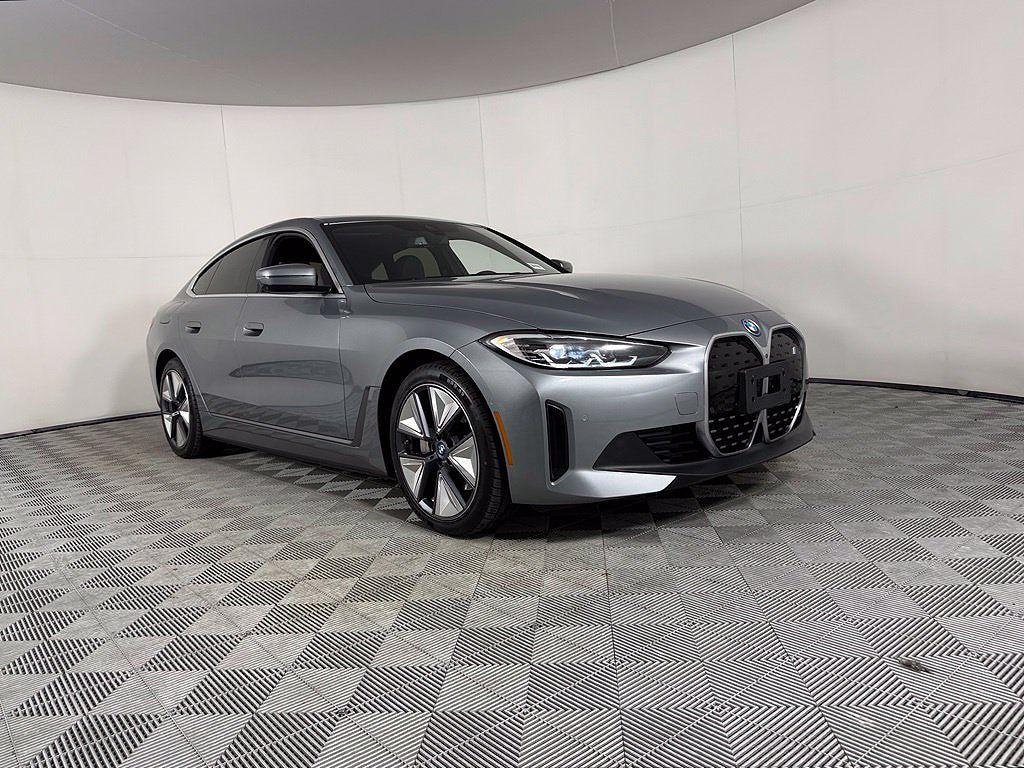 2024 BMW i4 eDrive35