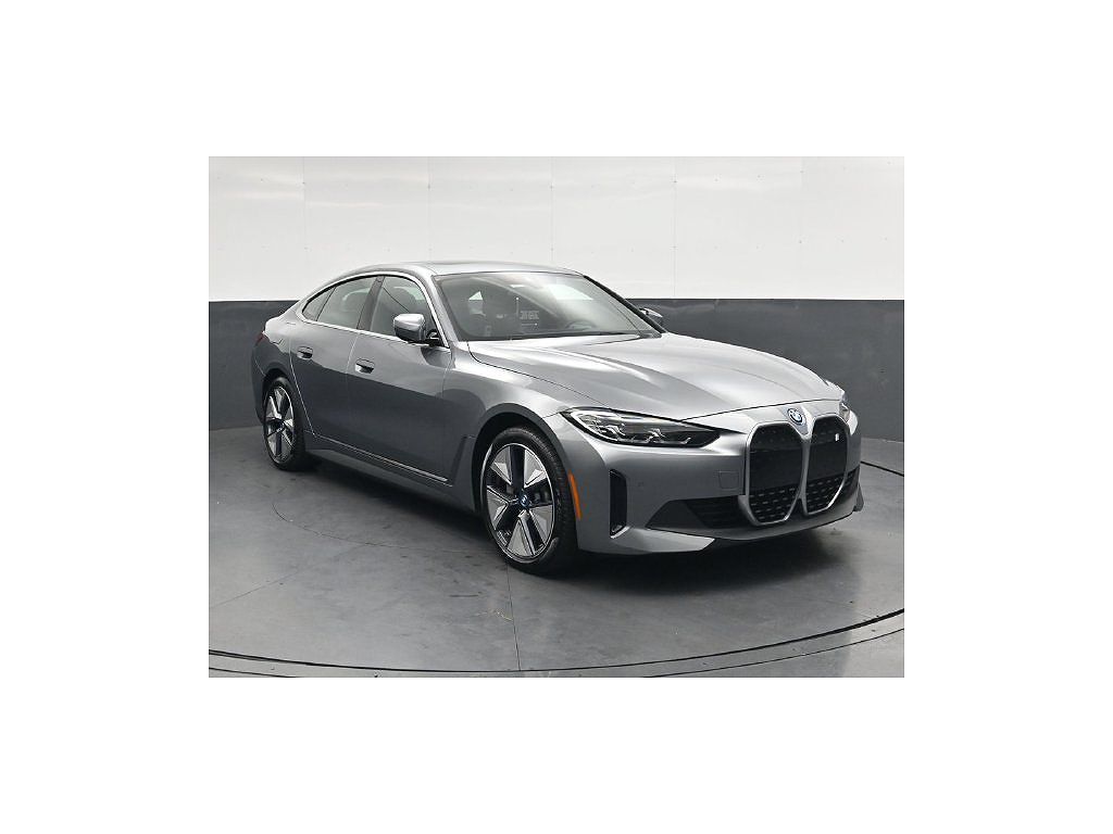 2024 BMW i4 eDrive35