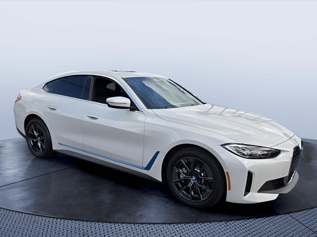 2023 BMW i4 eDrive35