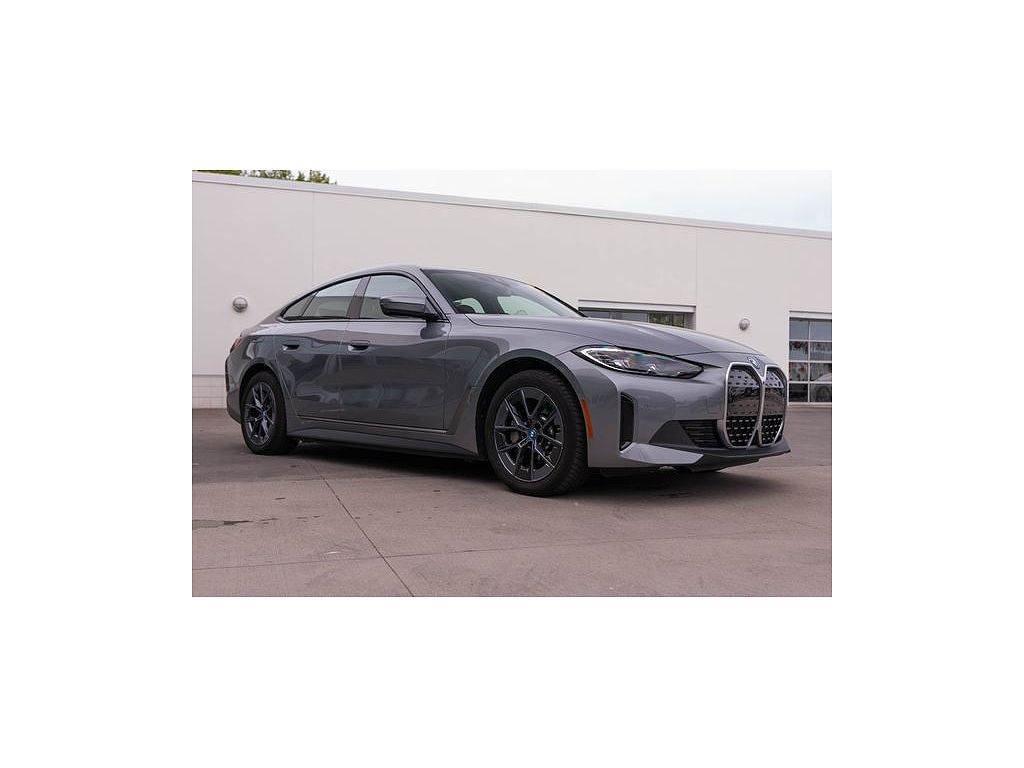 2023 BMW i4 eDrive35