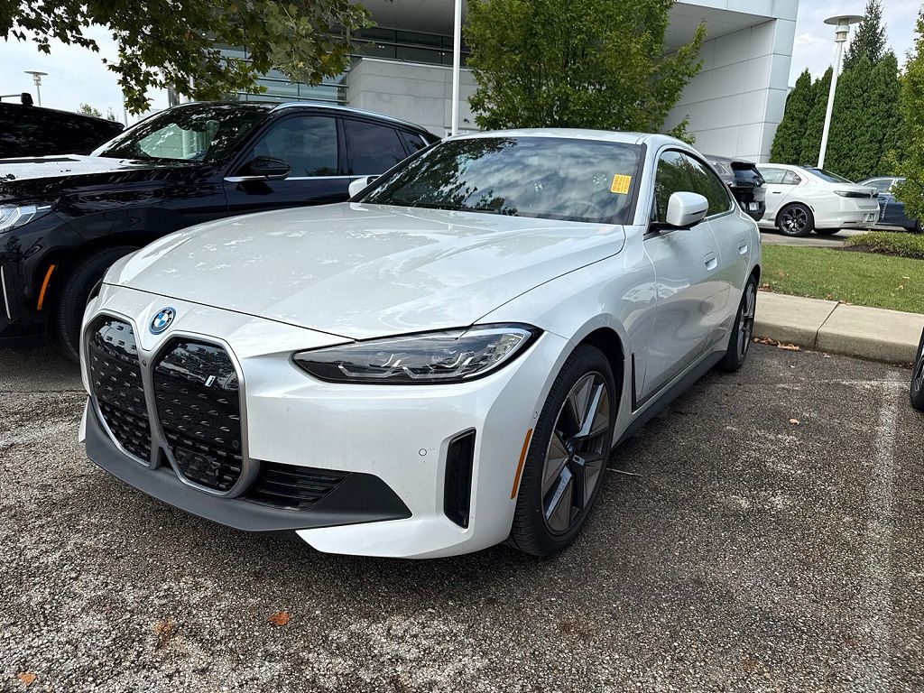 2024 BMW i4 eDrive35