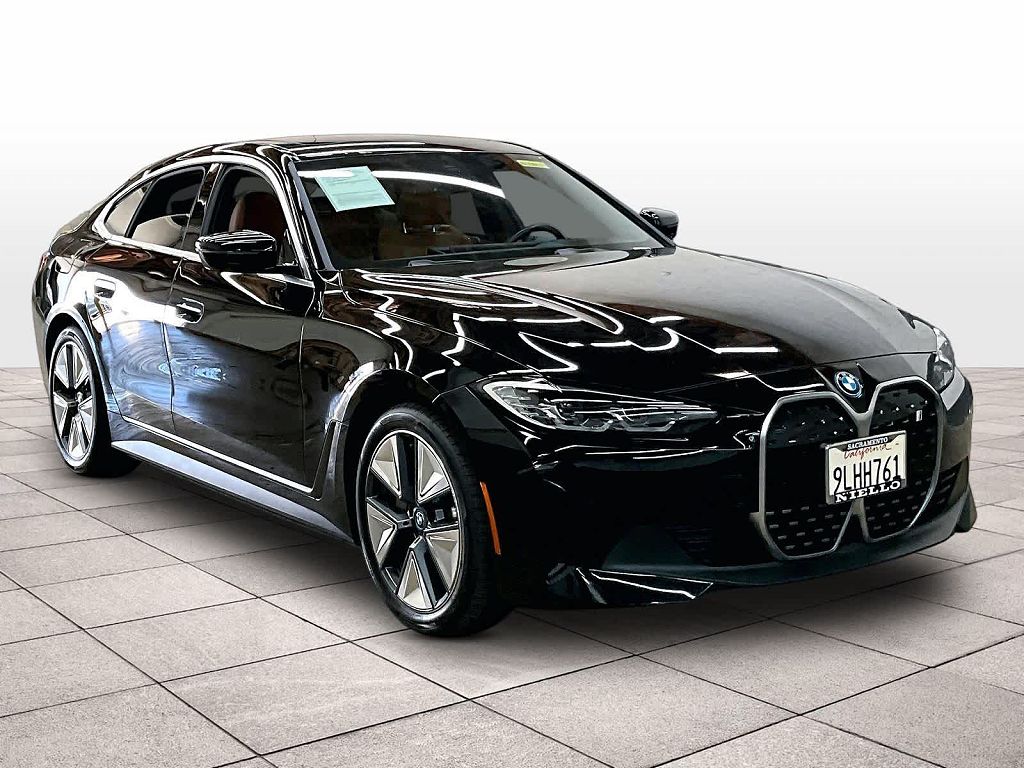 2024 BMW i4 eDrive35