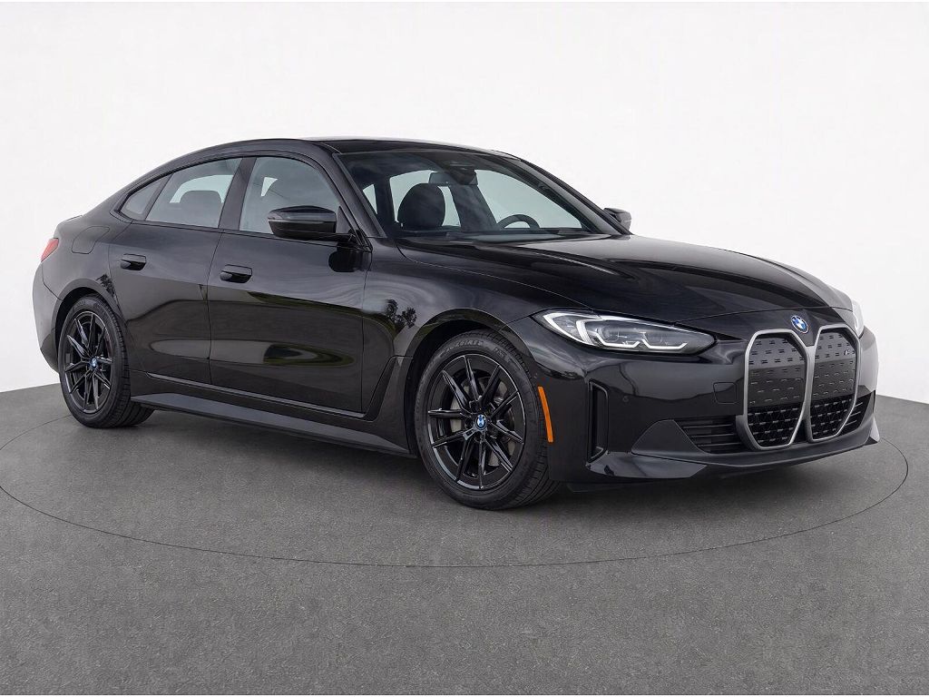 2023 BMW i4 eDrive35