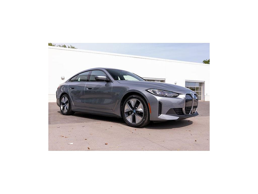 2023 BMW i4 eDrive35