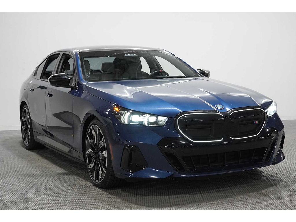 2024 BMW i5 M60