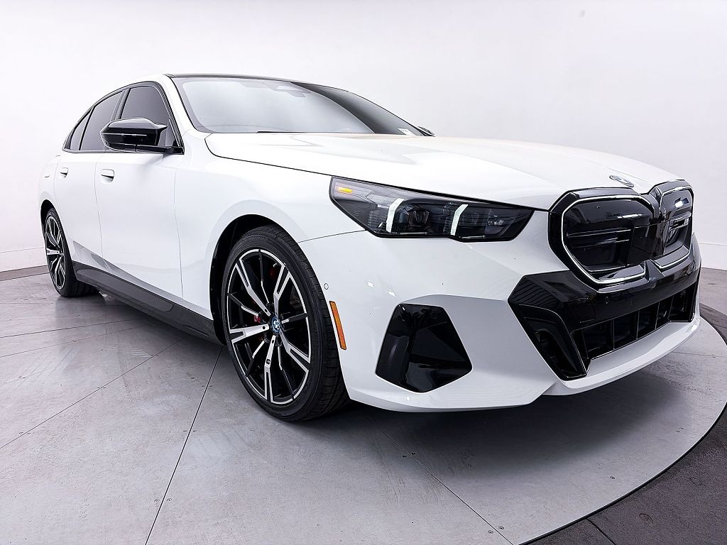 2024 BMW i5 M60