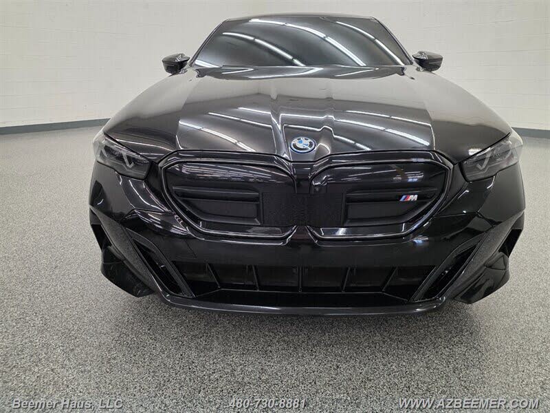 2024 BMW i5 M60