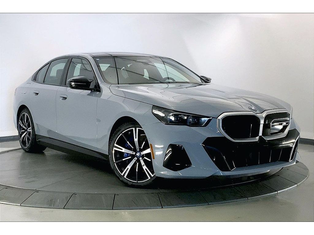 2025 BMW i5 M60