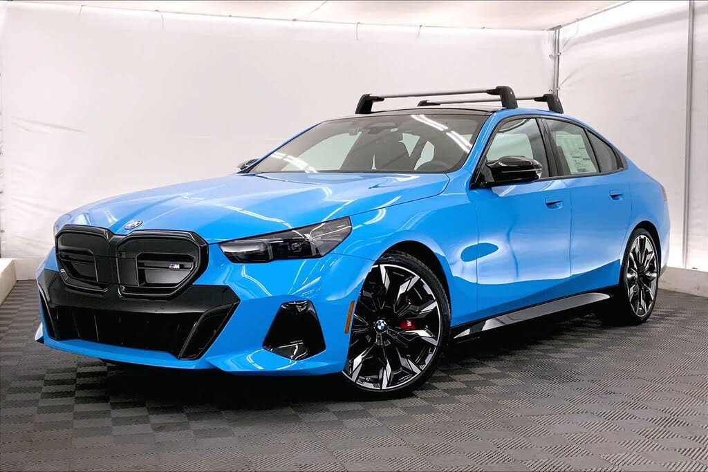 2025 BMW i5 M60
