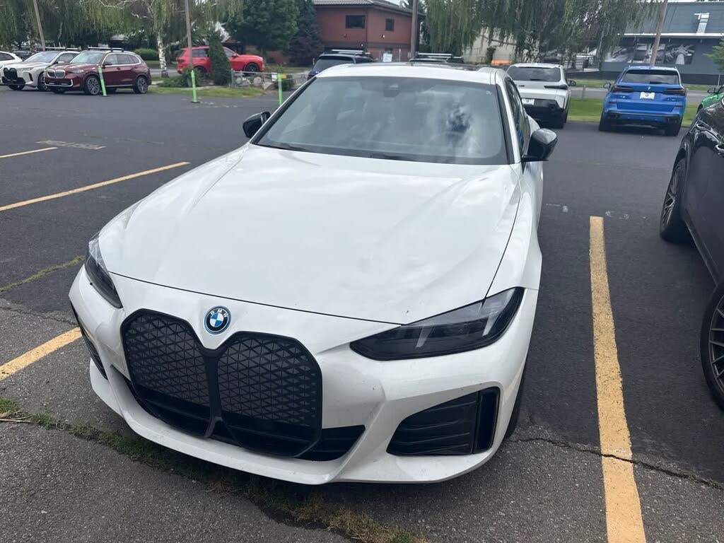 2025 BMW i4 xDrive40