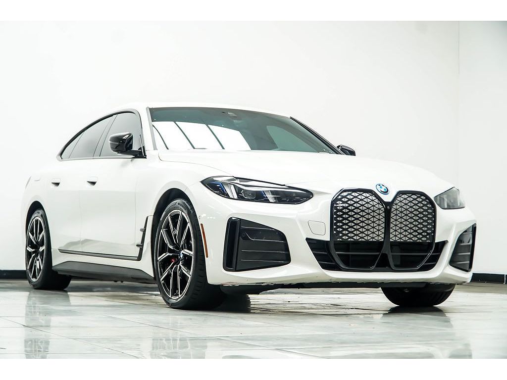 2025 BMW i4 xDrive40
