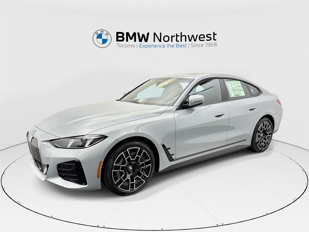 2026 BMW i4 photo 1