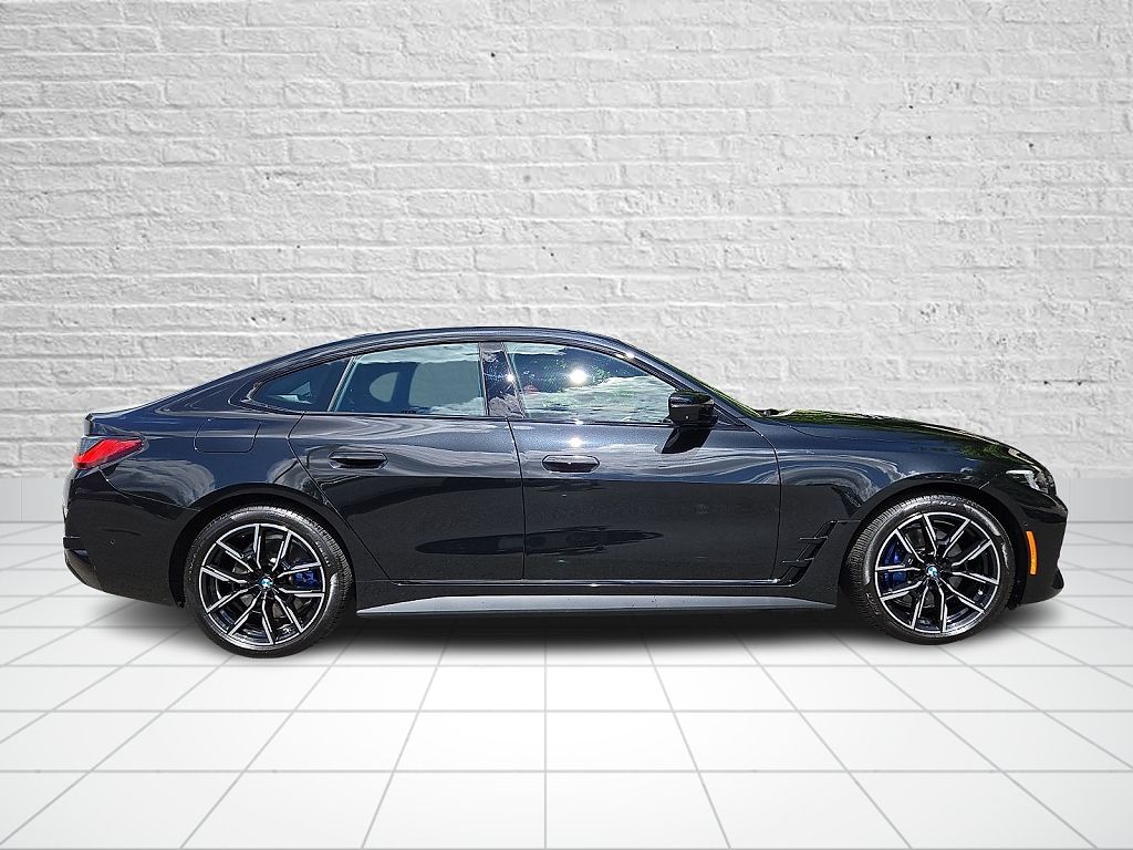 2025 BMW i4 xDrive40