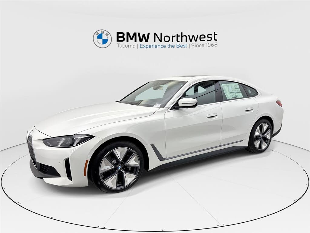 2026 BMW i4 photo 1
