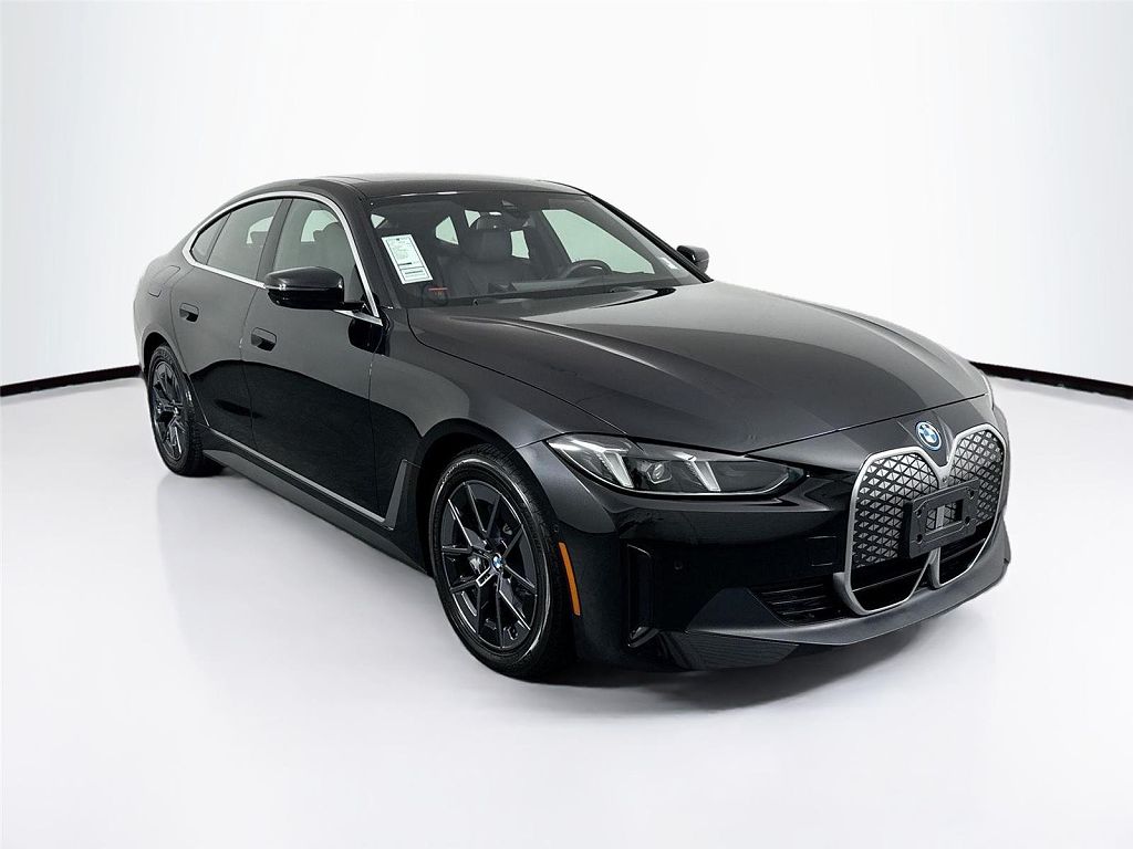 2025 BMW i4 xDrive40
