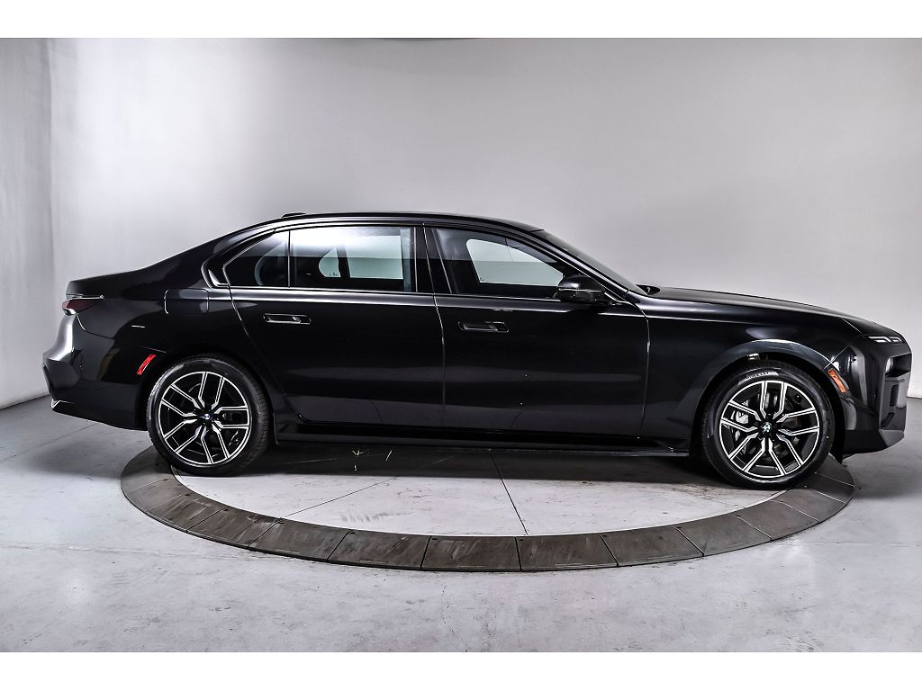 2023 BMW i7 xDrive60