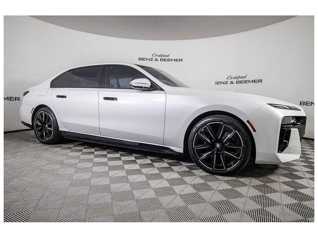2023 BMW i7 xDrive60