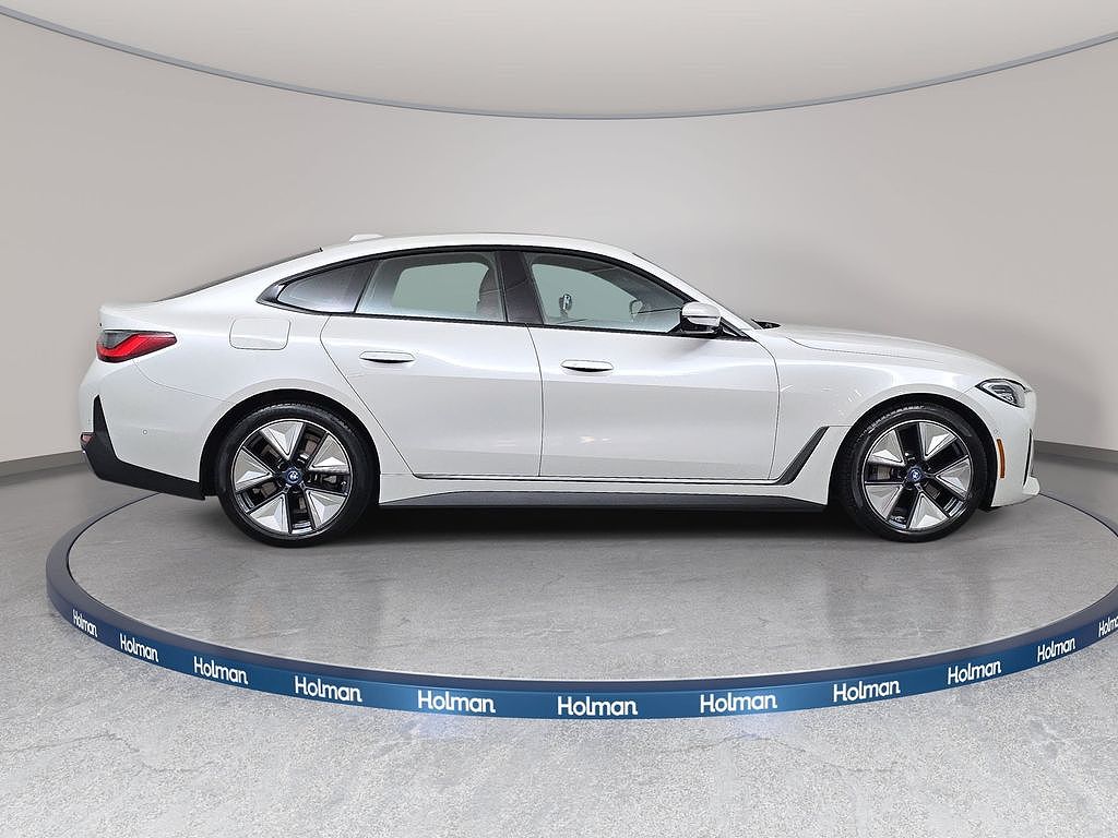2023 BMW i4 eDrive40