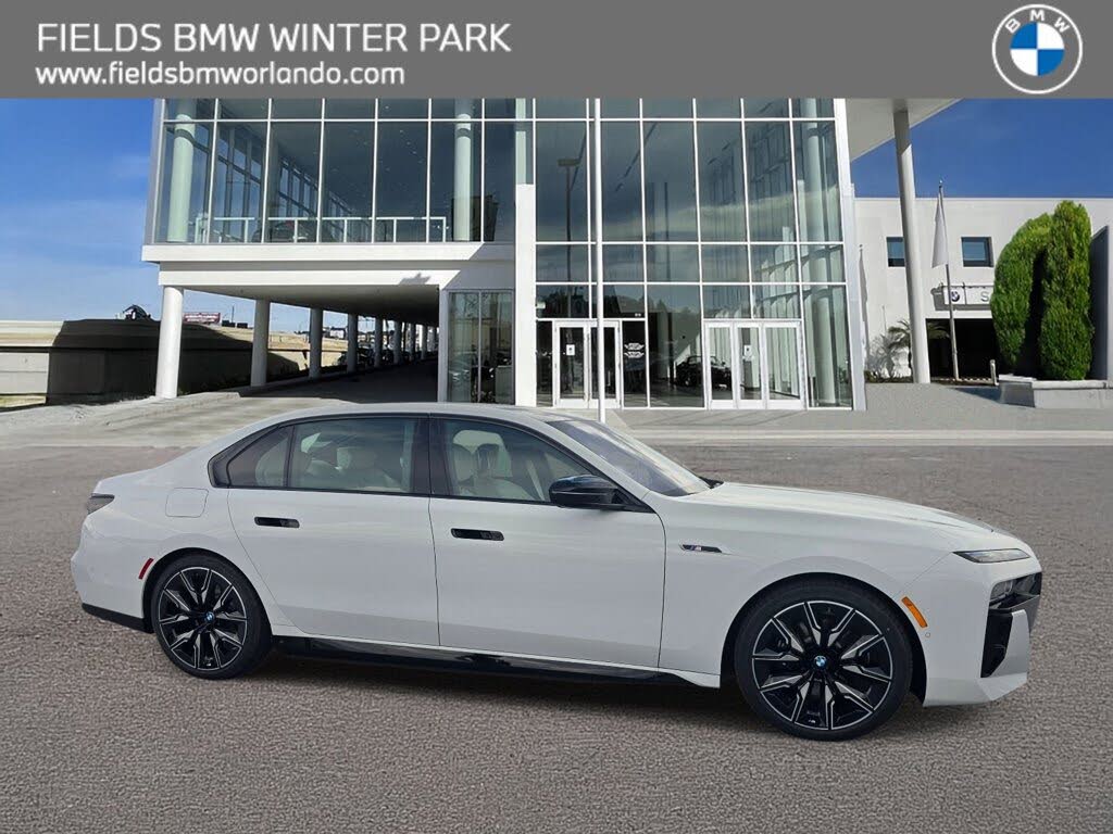 2026 BMW i7 M70