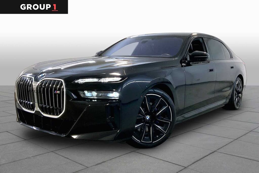 2024 BMW i7 M70