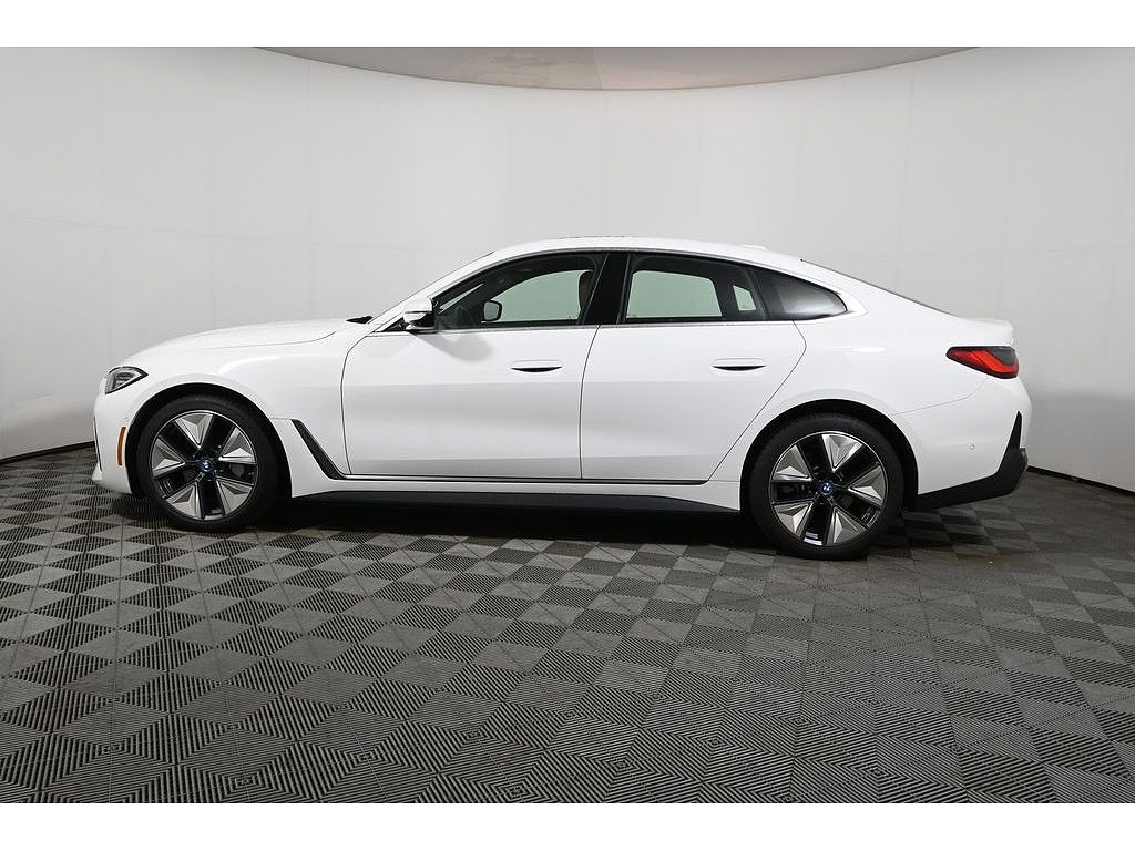 2024 BMW i4 xDrive40