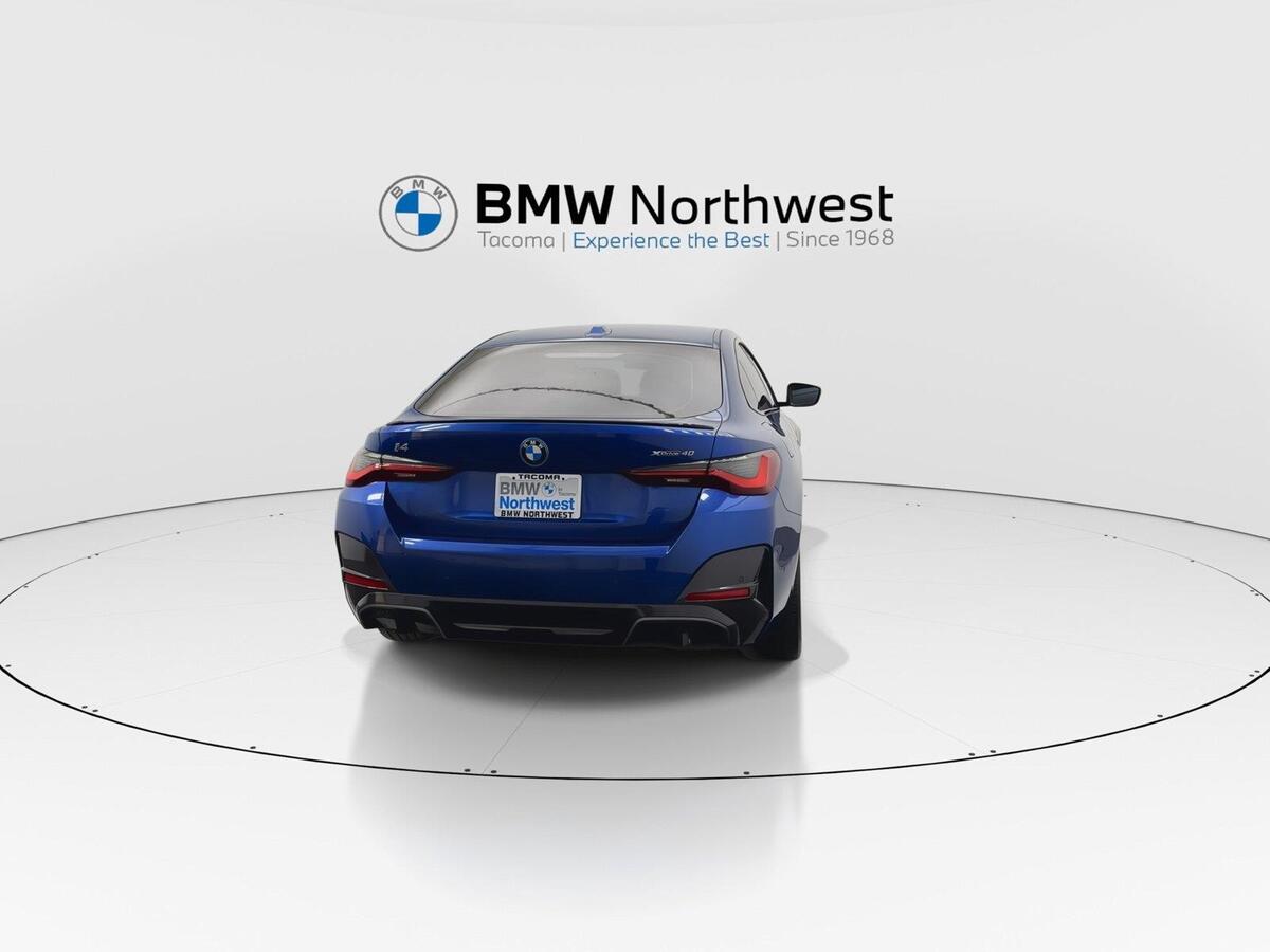 2024 BMW i4 photo 3