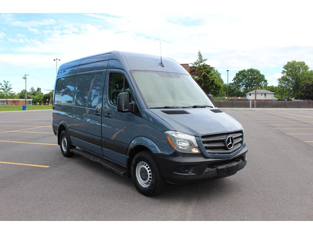 2018 Mercedes-Benz Sprinter Cargo Van 2500 High Roof V6 144" WB