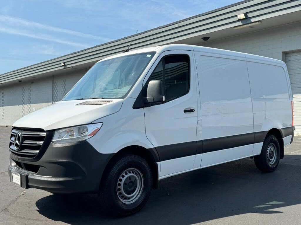 2019 Mercedes-Benz Sprinter 2500 144" WB Cargo
